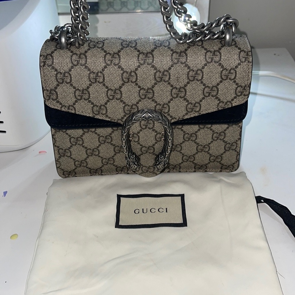 Small Gucci bag